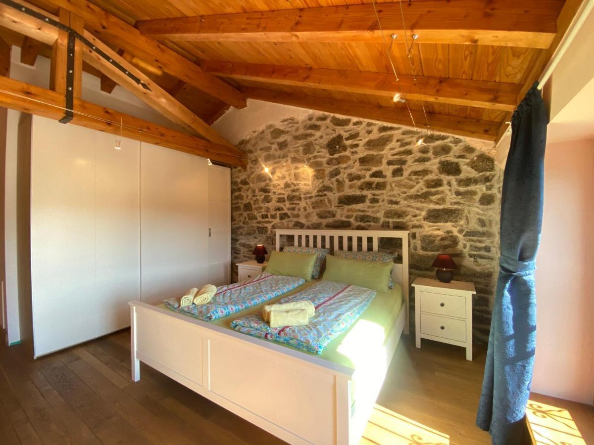 Villa Salvia - Holiday House With Pool - Jurdani Buitenkant foto