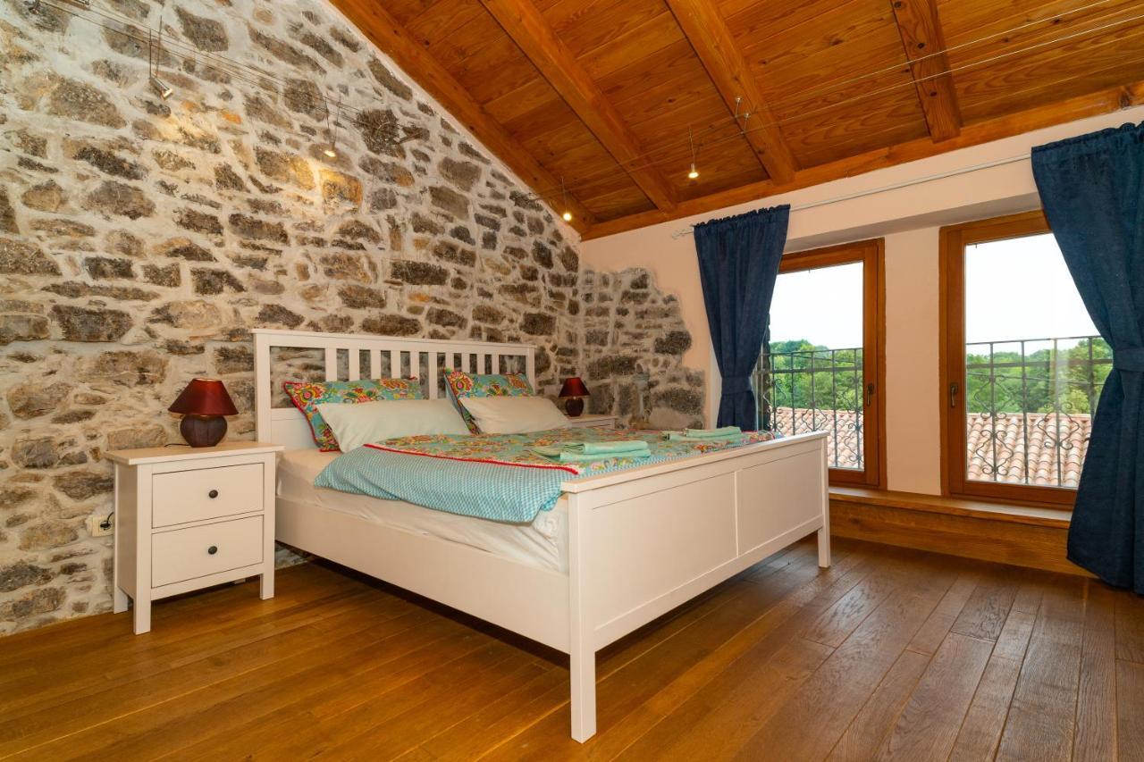 Villa Salvia - Holiday House With Pool - Jurdani Buitenkant foto