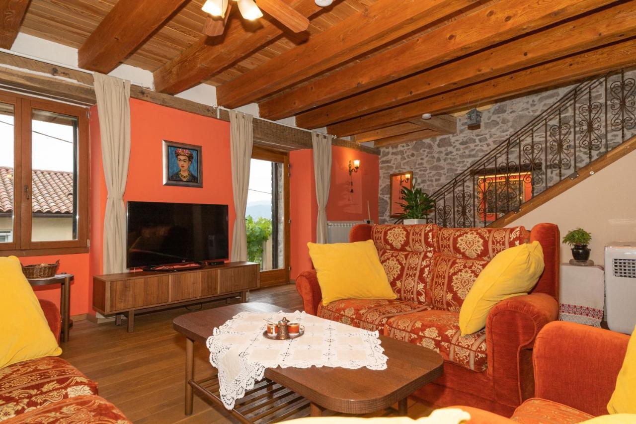 Villa Salvia - Holiday House With Pool - Jurdani Buitenkant foto