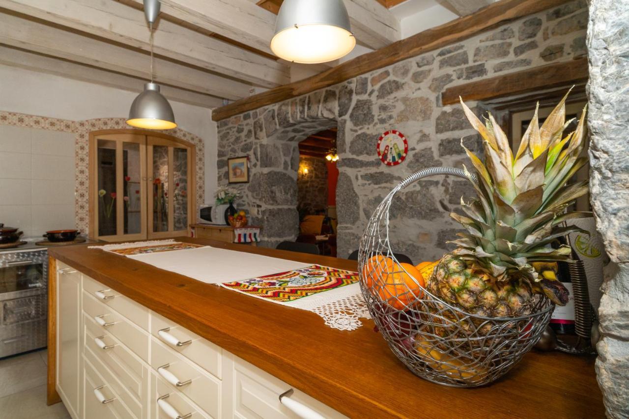 Villa Salvia - Holiday House With Pool - Jurdani Buitenkant foto