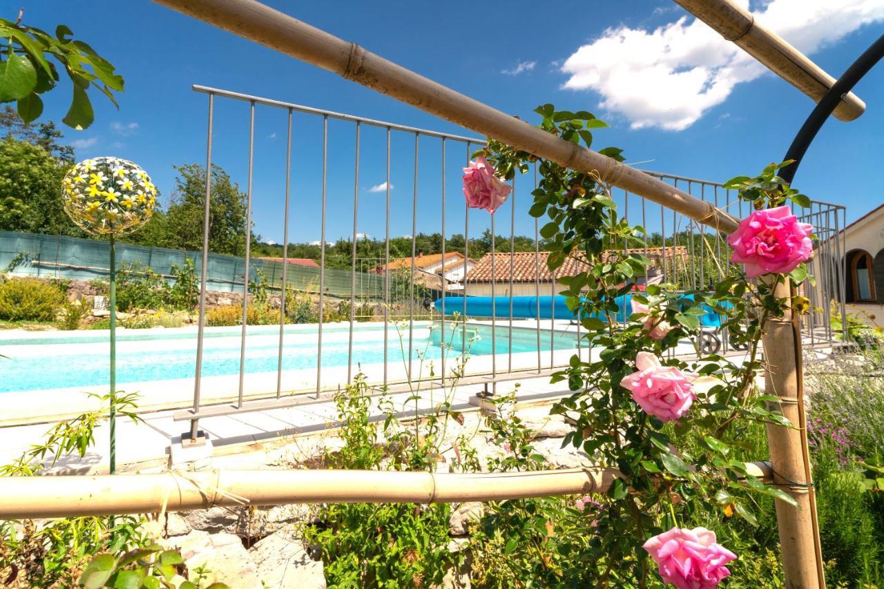 Villa Salvia - Holiday House With Pool - Jurdani Buitenkant foto